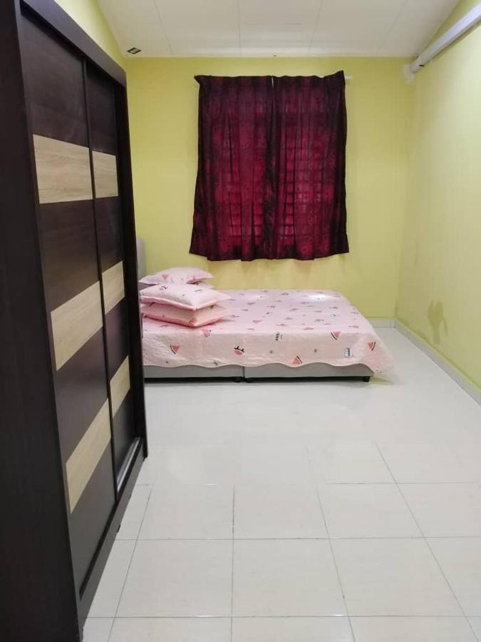 Farisha Homestay 阿罗士打 外观 照片